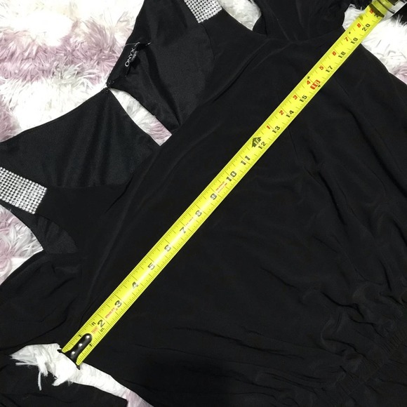 Black jumpsuit embellished cold shoulder, size L - Picture 8 of 10